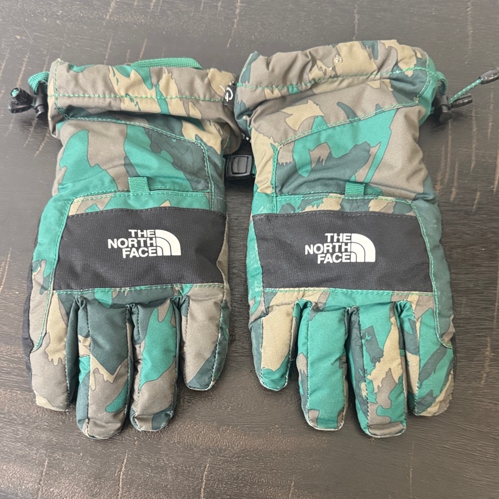 The North Face youth montana green and tan gloves small